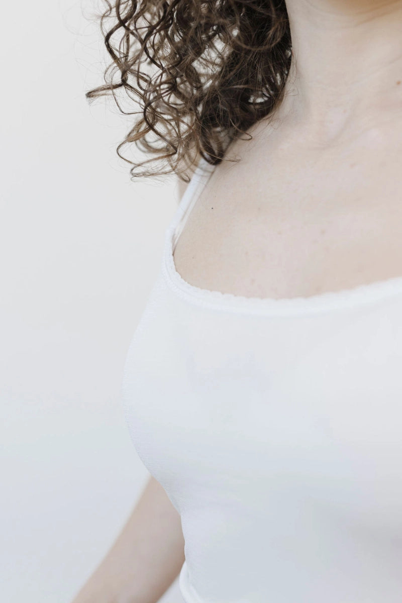 Canotta donna in seta vegetale con spallina sottile